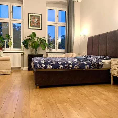 Spacious 3br 2 Bathrooms Nadodrze Center *