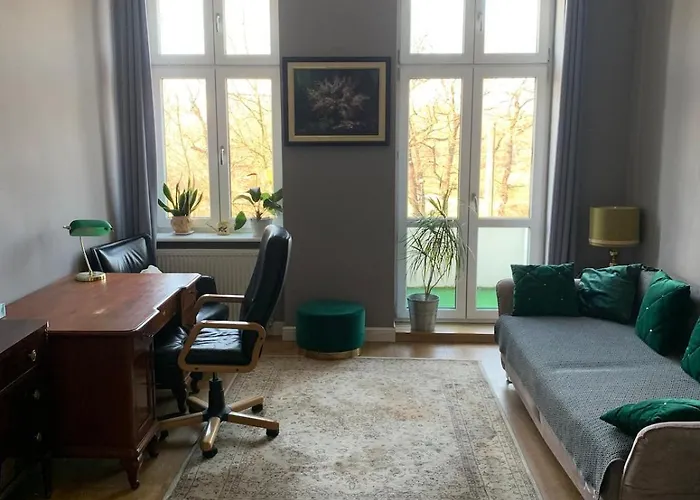 Spacious 3br 2 Bathrooms Nadodrze Center Апартаменты