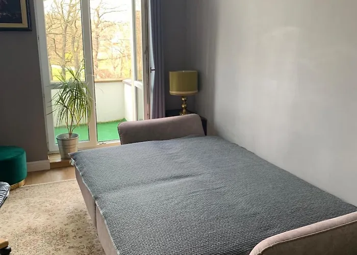 Spacious 3br 2 Bathrooms Nadodrze Center Апартаменты Вроцлав