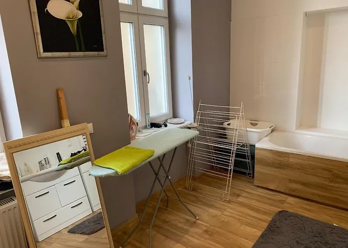 Spacious 3br 2 Bathrooms Nadodrze Center Апартаменты