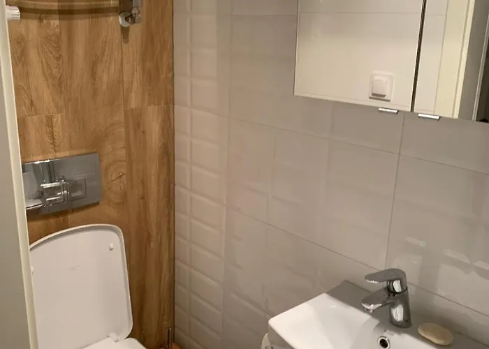 Spacious 3br 2 Bathrooms Nadodrze Center Вроцлав